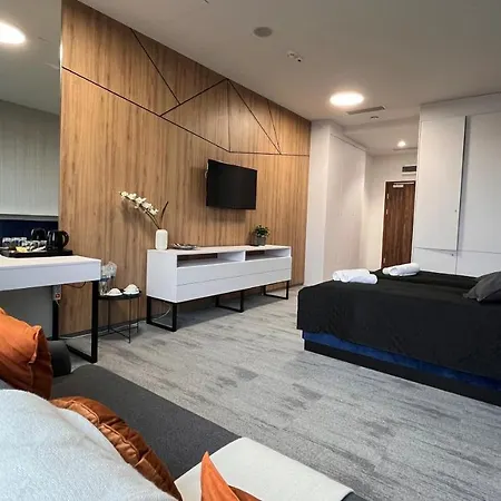 公寓 Kampus Vizja Park *